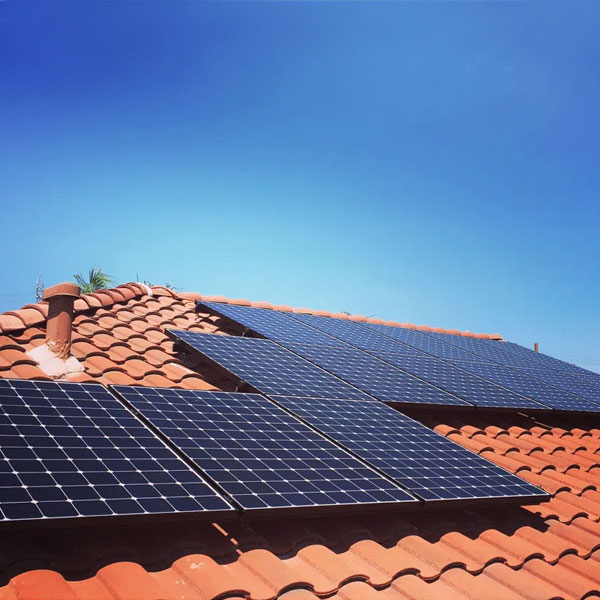 Main components and aspects of a solar power system