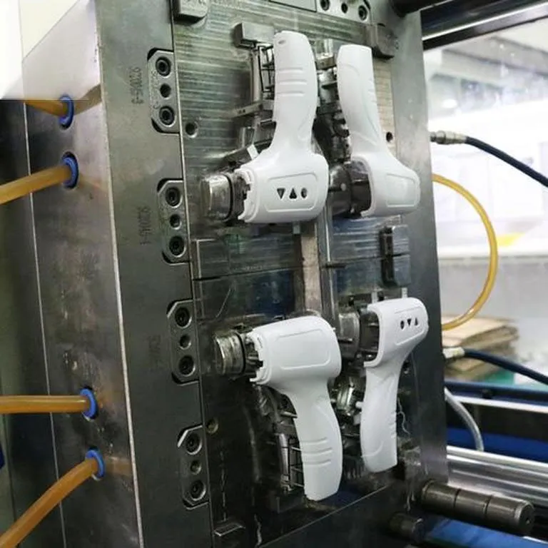 Ensuring Ease of Use and Ergonomics in Electronic Thermometer Molding Design